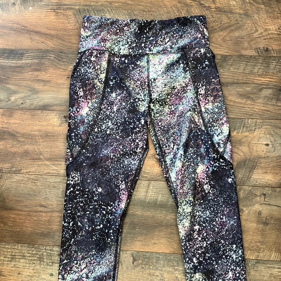 Old Navy active wear leggings multicolor size(14-16) - Picture 3 of 3